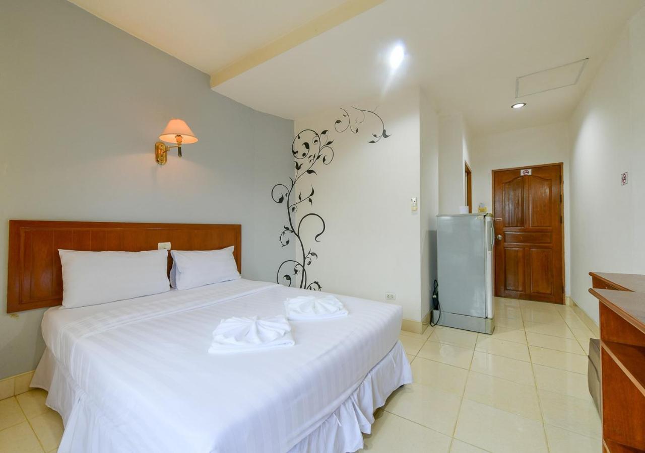 Sun & Beach Pattaya Ngoại thất bức ảnh