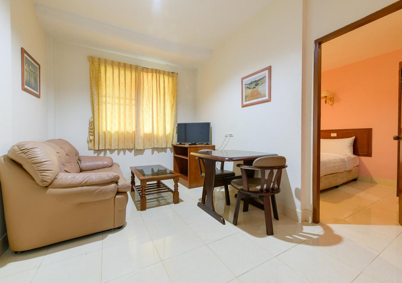 Sun & Beach Pattaya Ngoại thất bức ảnh